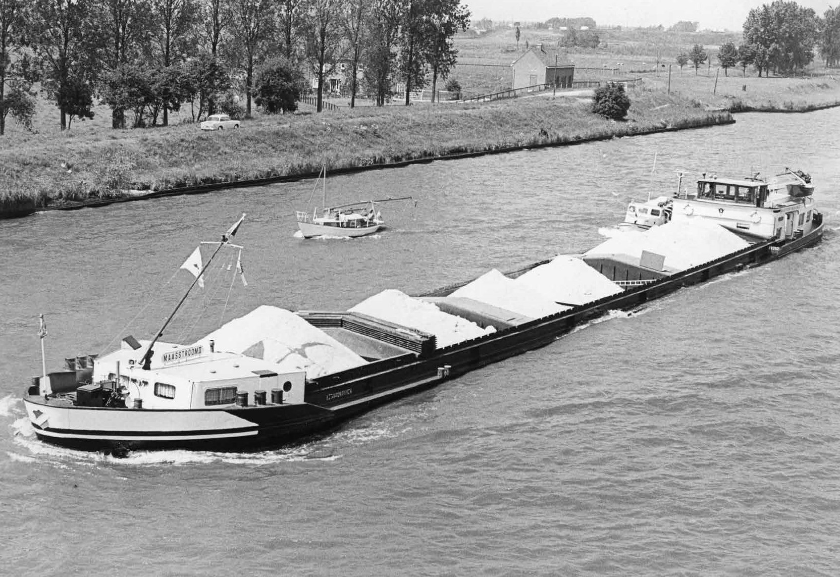 100 jaar Vos transport – Scheepvaart vanaf 1964 nieuwe tak van dienstverlening