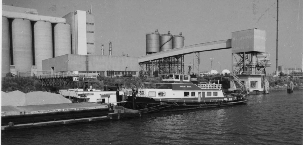 Vos transport 100 jaar Maasstroom 6